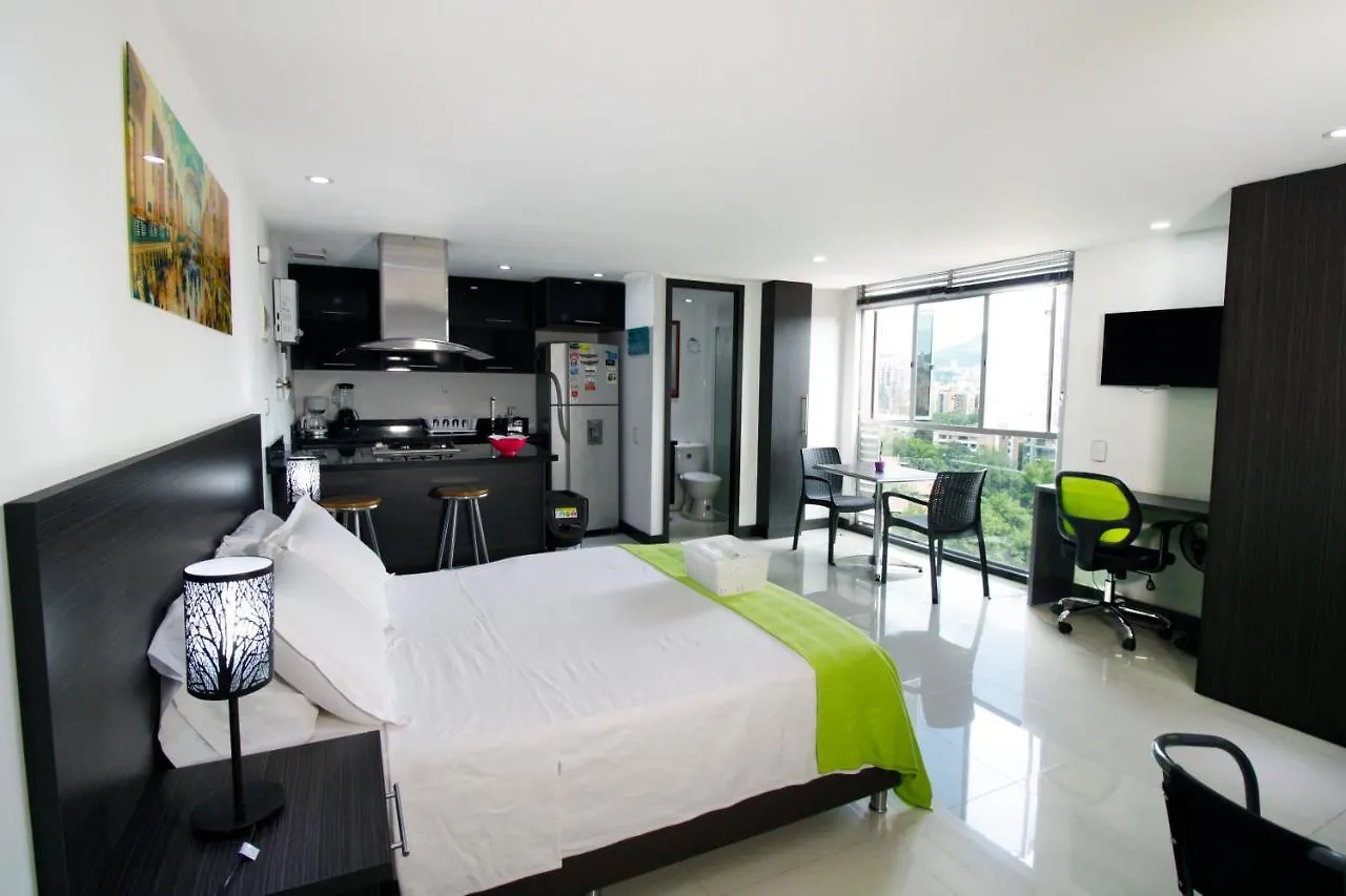 Loft Moderno En El Poblado Con Vista Y Parqueadero Mio Lofts Apartment Medellin