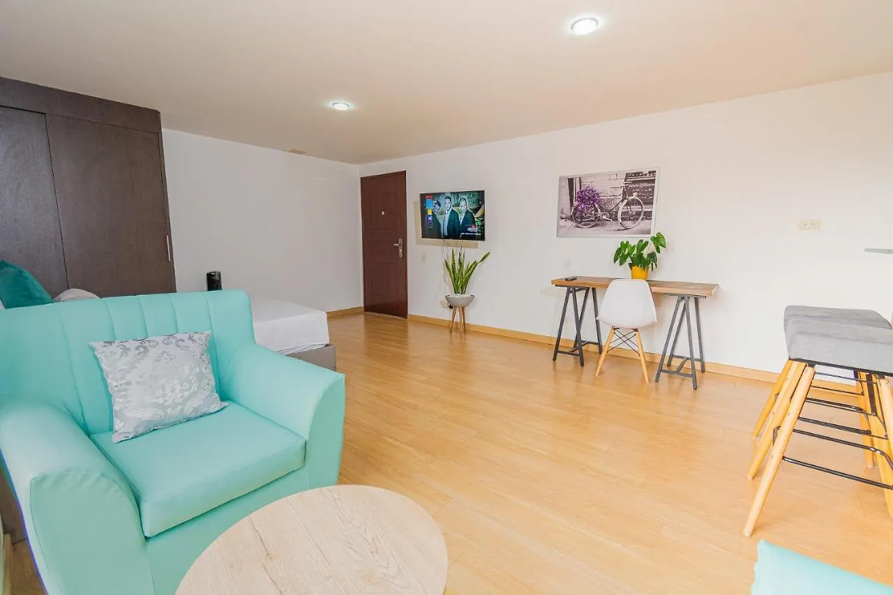 Loft Moderno En El Poblado Con Vista Y Parqueadero Mio Lofts