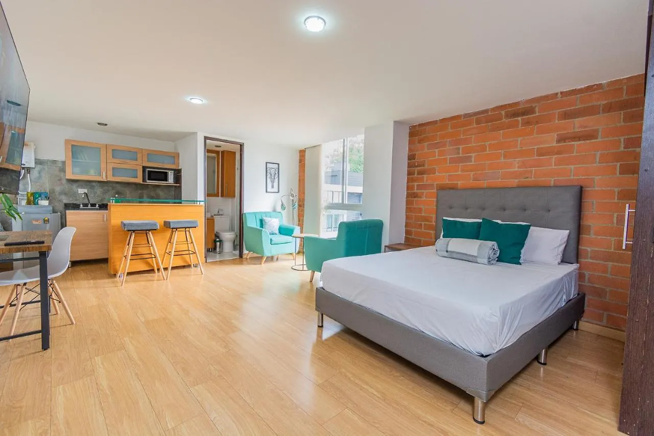 Loft Moderno En El Poblado Con Vista Y Parqueadero Mio Lofts 0*, Medellin