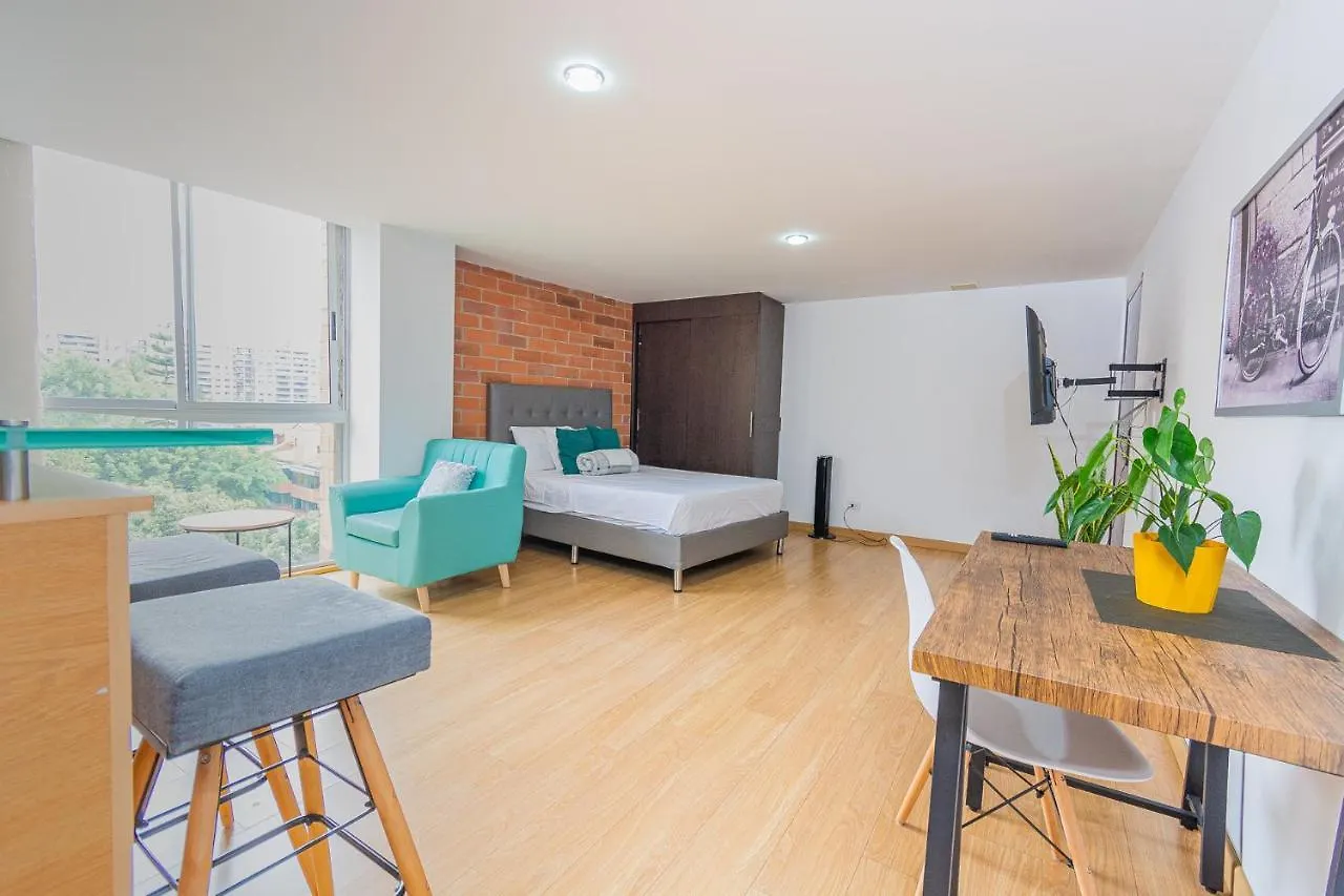 Apartment Loft Moderno En El Poblado Con Vista Y Parqueadero Mio Lofts
