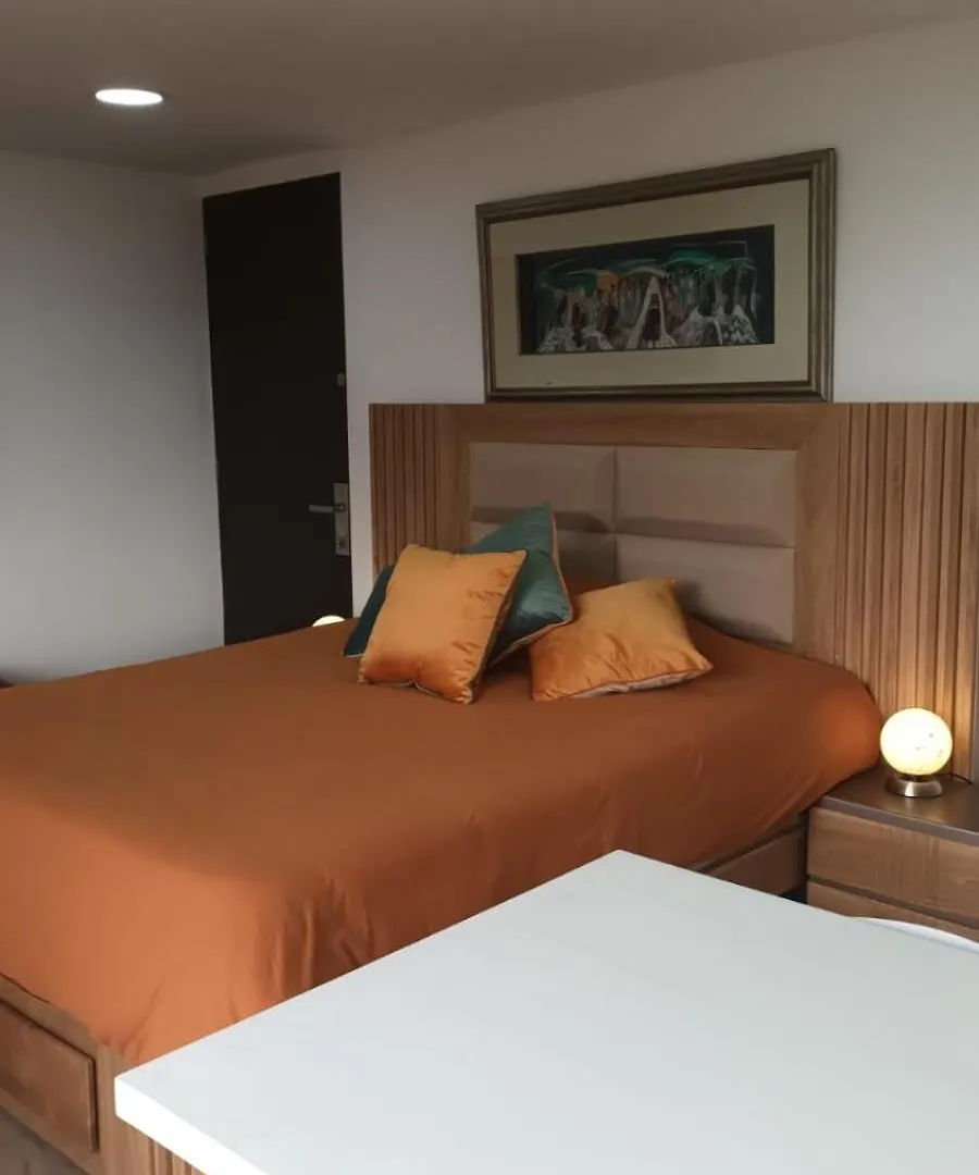 Loft Moderno En El Poblado Con Vista Y Parqueadero Mio Lofts 0*, Medellin Colombia